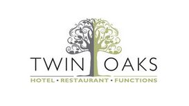 Twin Oaks Hotel